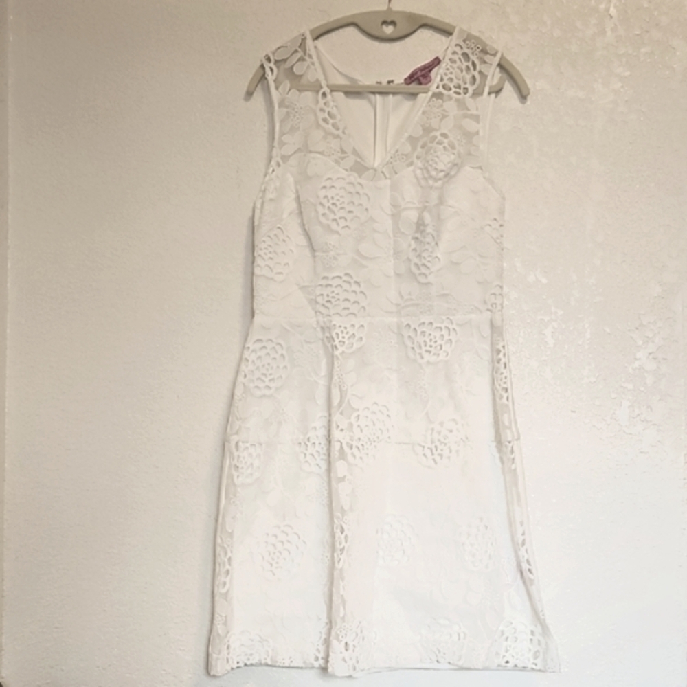 Betsey Johnson Cream Floral Lace Midi Dress